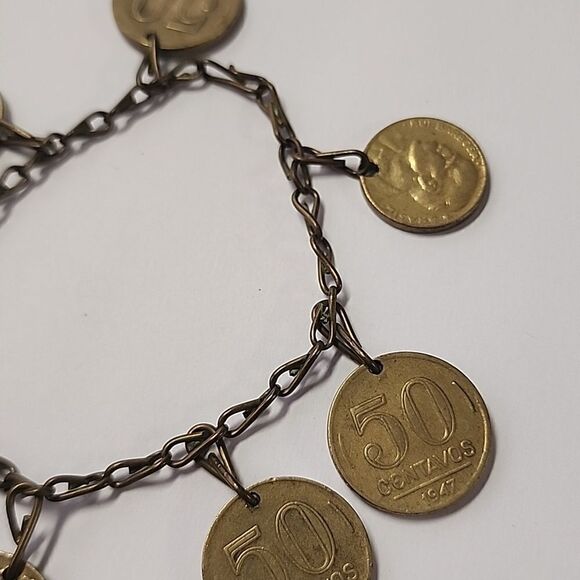 Vintage Chain Charm Bracelet with Old Coins from Brazil Centavos 1945-1954 - Picture 3 of 5